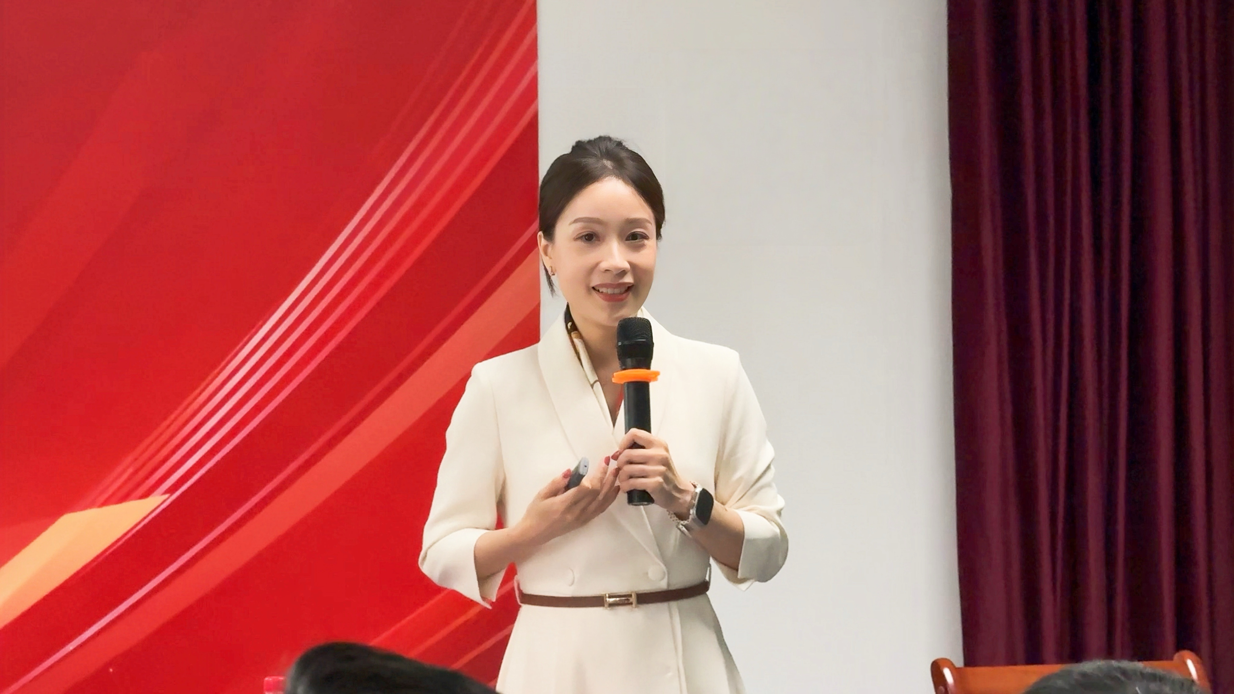 “禮”行招標——招標中心舉辦全員商務 禮儀專題內訓